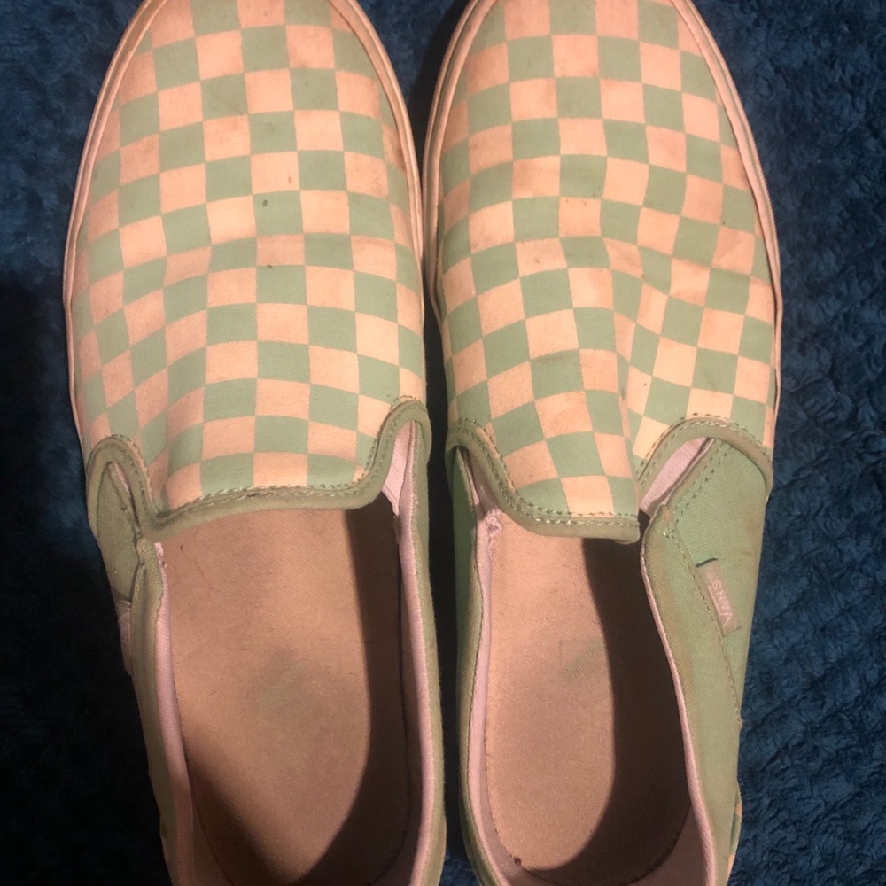 Women’s Checkered Vans